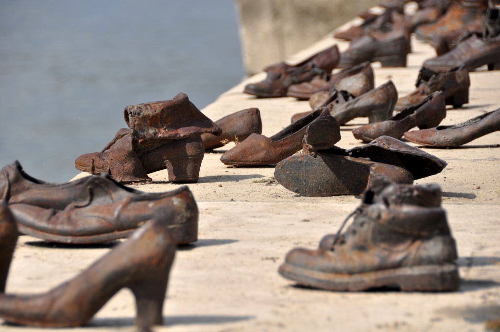 shoes memorial